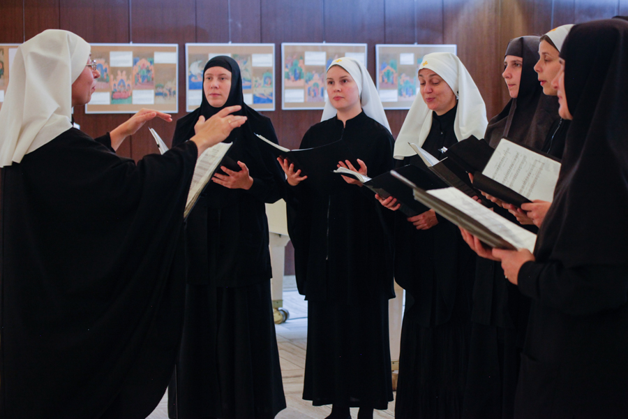 sisters choir of st elisabeth convent