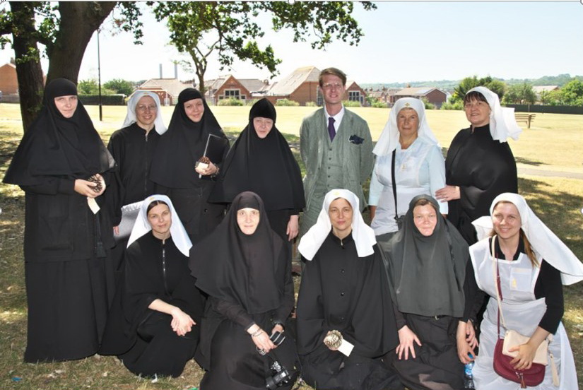monument to the Holy Royal Family and Saint Elisabeth monument to the Holy Royal Family and Saint Elisabeth