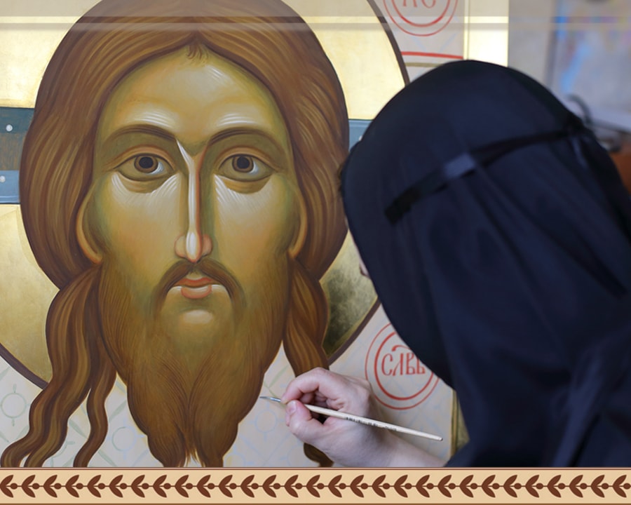 painting an icon of Jesus Christ