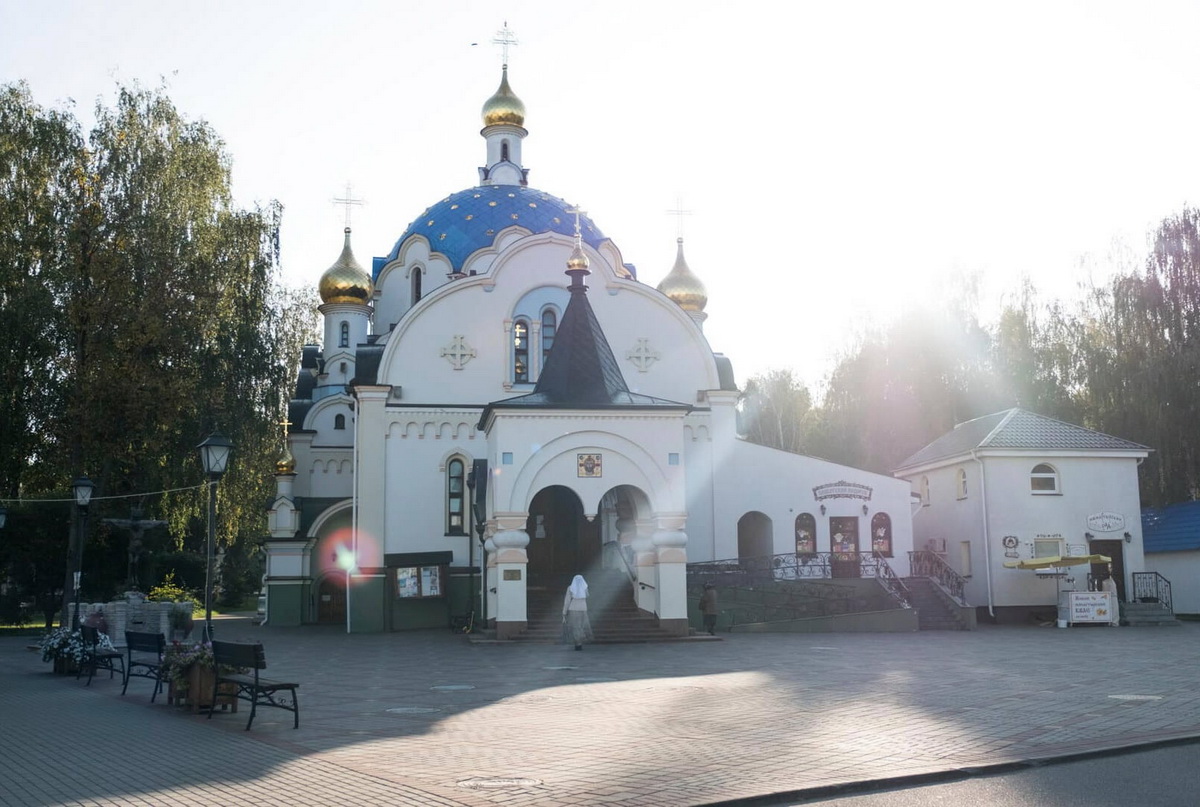festive church minsk