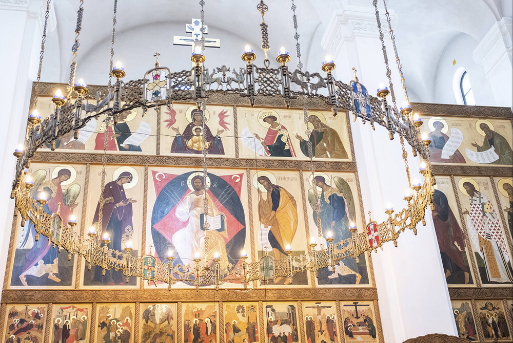 iconostasis in the Orthodox Church